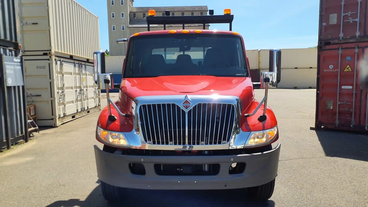 2020 International MV in Springfield, MA — photo 2