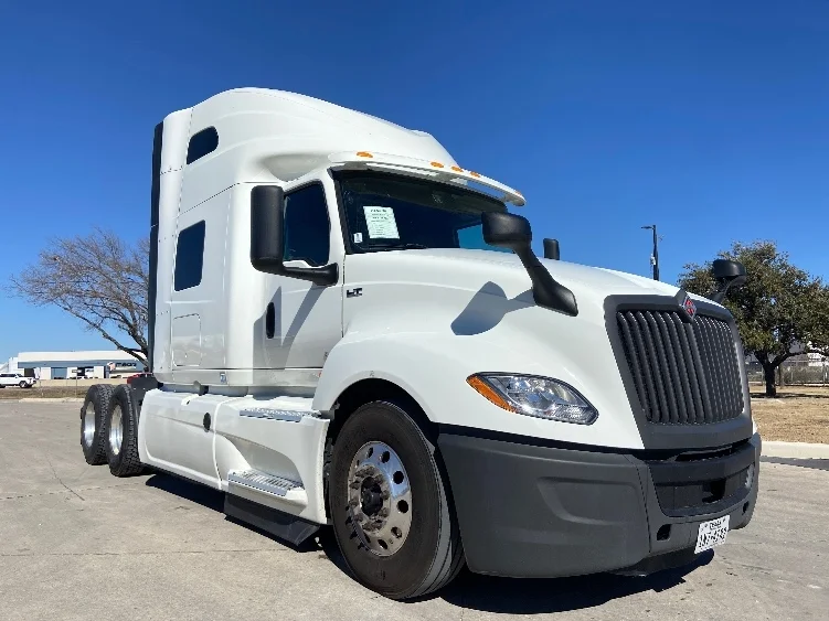2022 International LT in San Antonio, TX