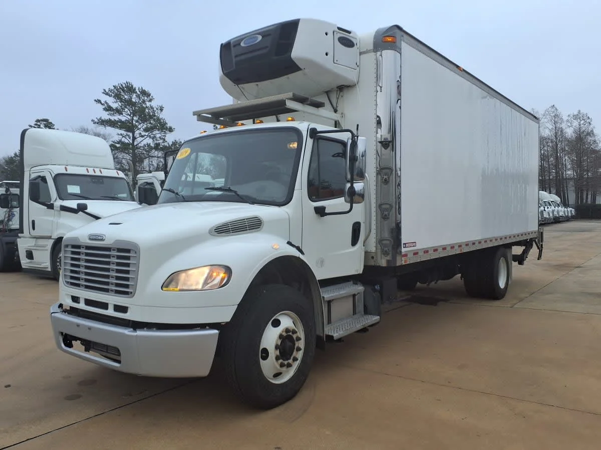2019 Freightliner M2 106 in Houston, TX
