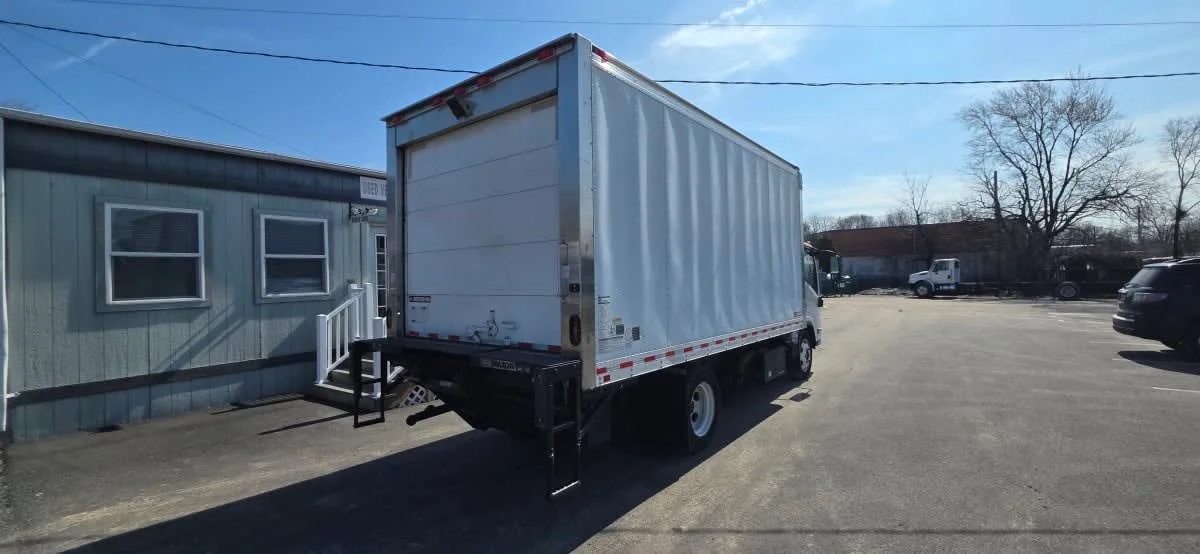 2020 Isuzu NPR - image 4