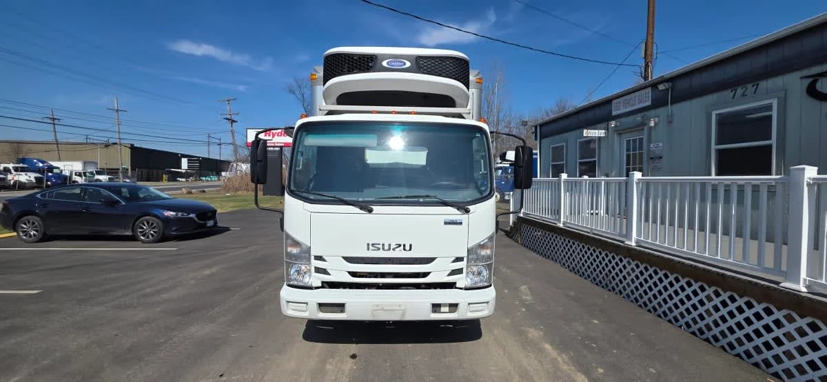 2020 Isuzu NPR - image 2