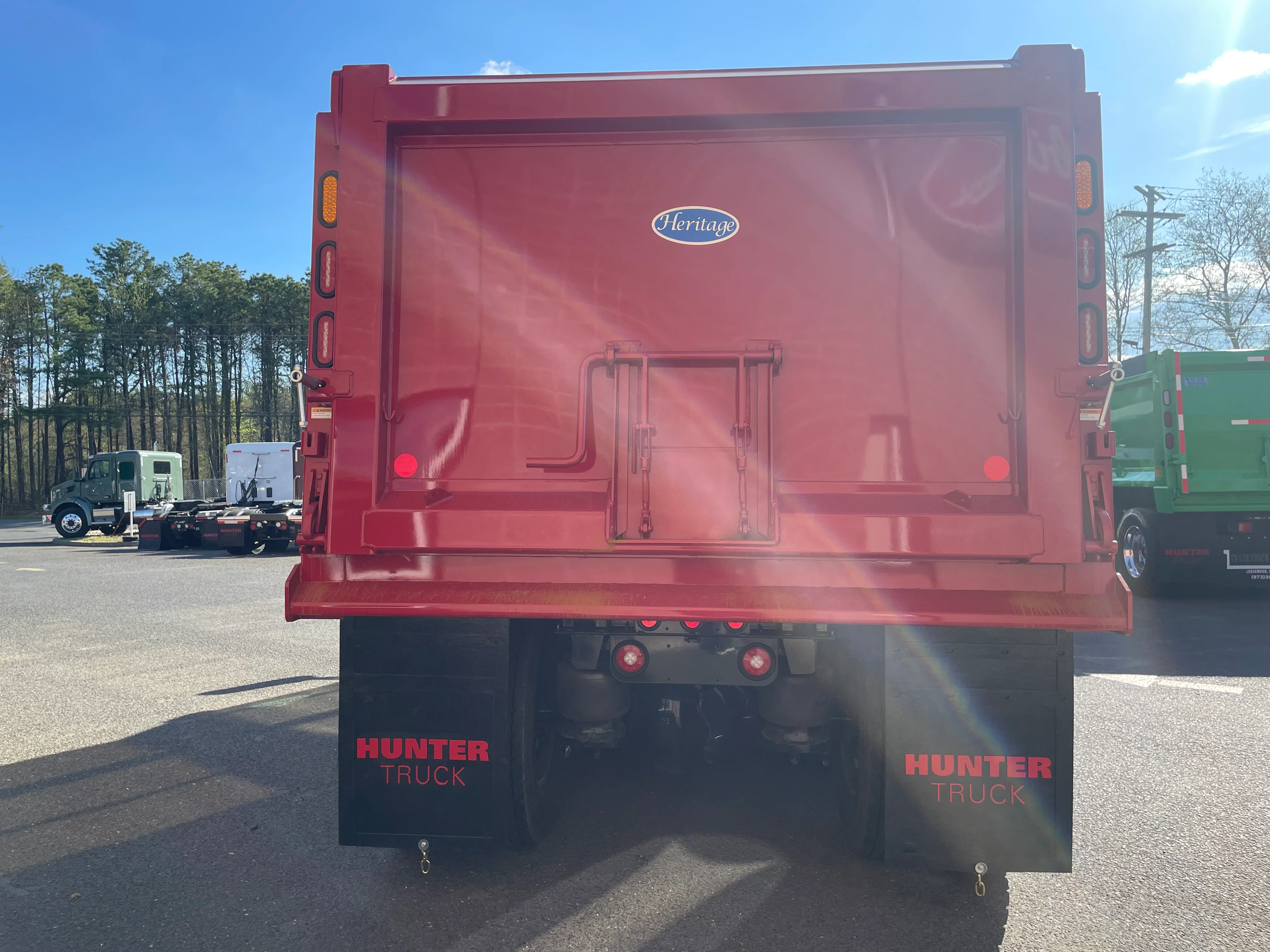 2027 Peterbilt 567 in CLARKSBURG, WV — photo 4