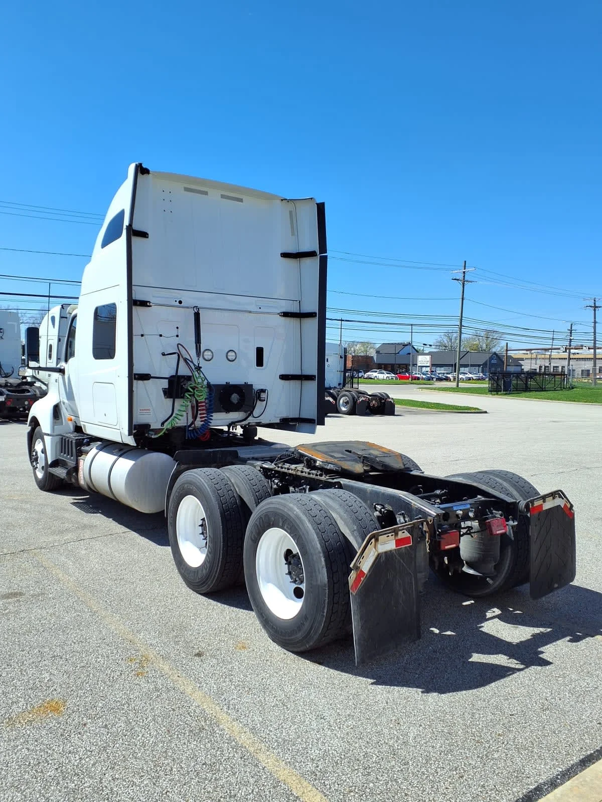 2019 International LT in Cleveland, OH — photo 6