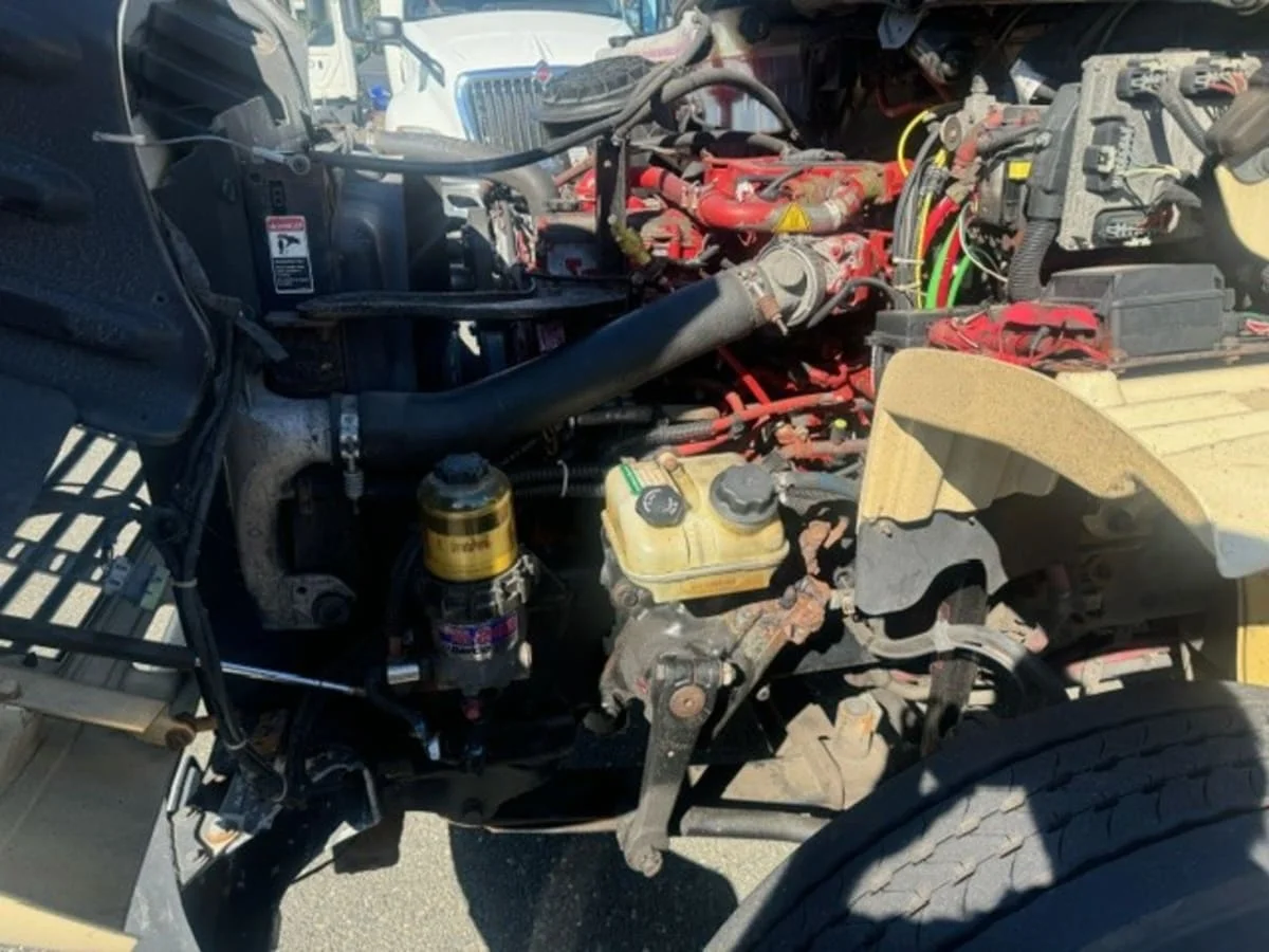 2017 Freightliner M2 106 - image 9