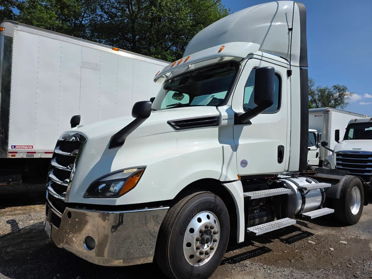 2019 Freightliner Cascadia in Bensalem, PA