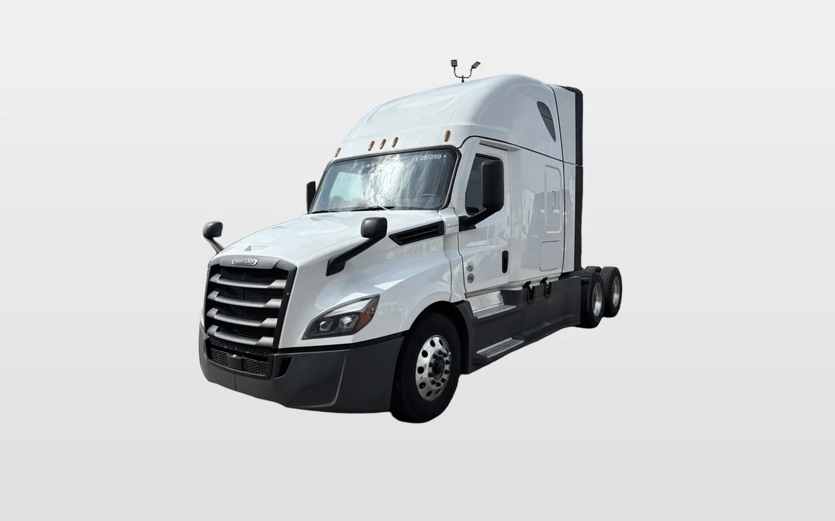 2025 Freightliner Cascadia - image 1