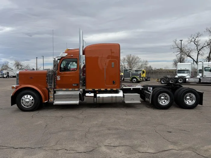 2027 Peterbilt 589 in Denver, CO — photo 7