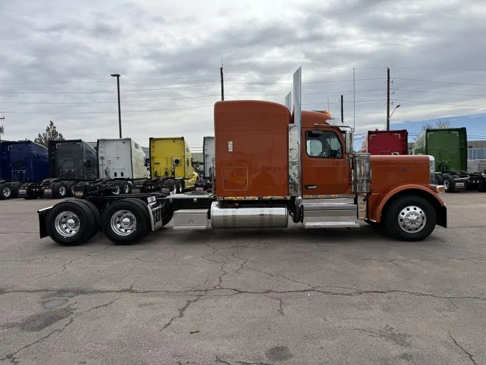 2027 Peterbilt 589 in Denver, CO — photo 4