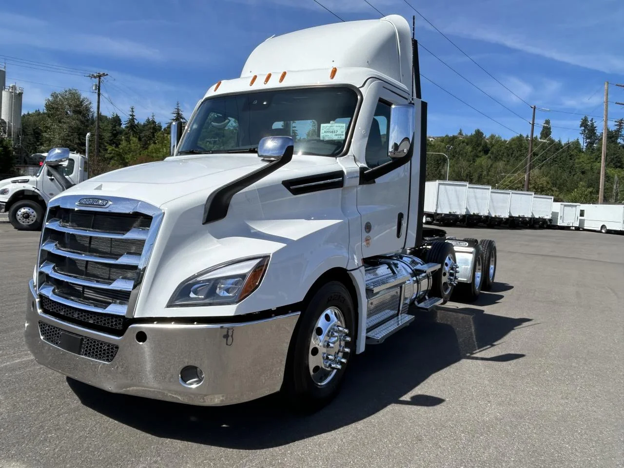 2027 Freightliner Cascadia in Spokane, WA — photo 3