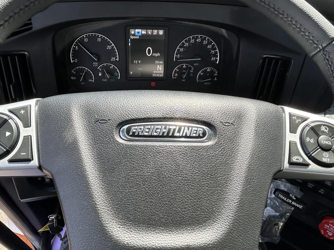 2027 Freightliner Cascadia in Spokane, WA — photo 8