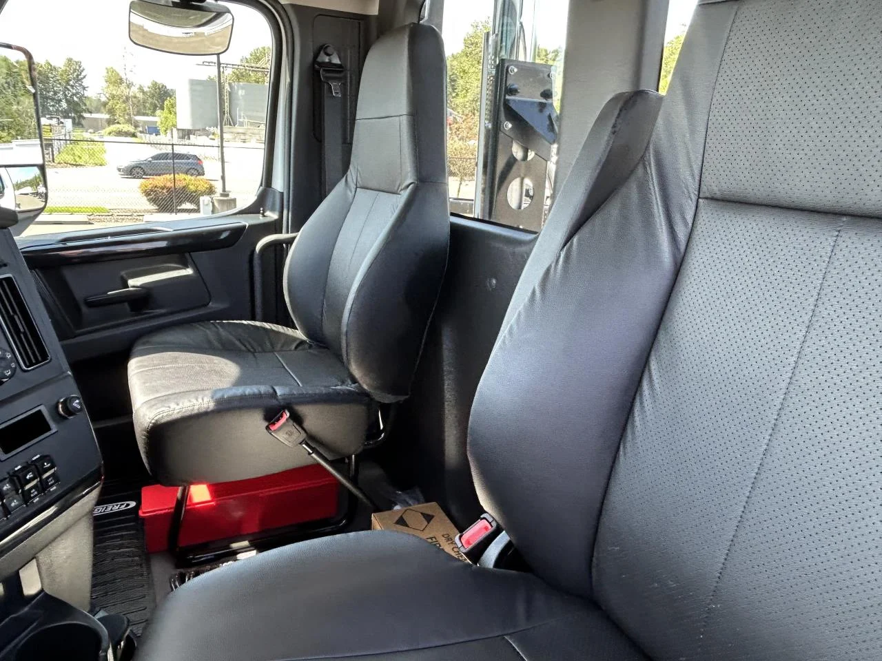 2027 Freightliner Cascadia in Spokane, WA — photo 6