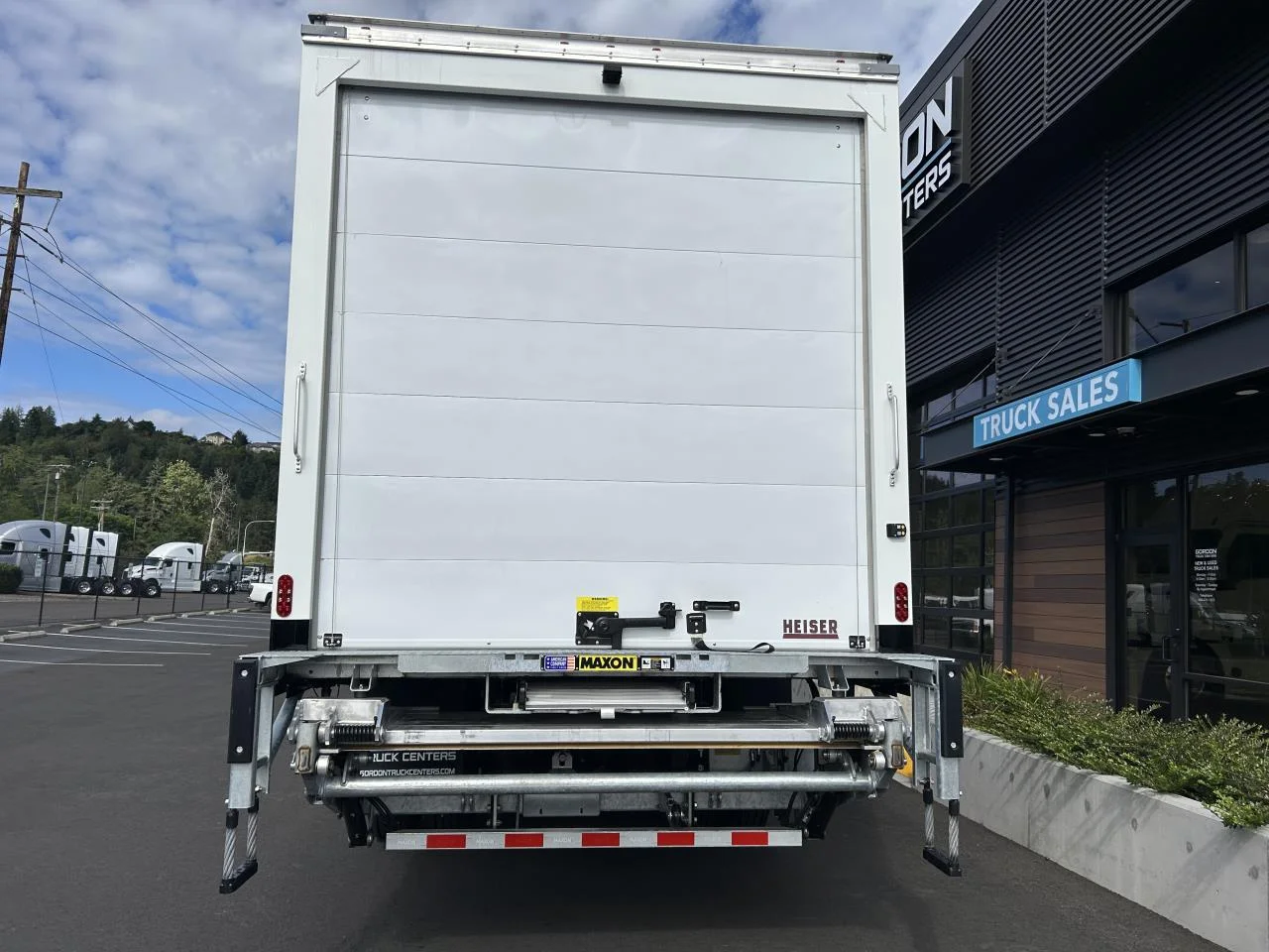 2025 Freightliner M2 106 in Pacific, WA — photo 3