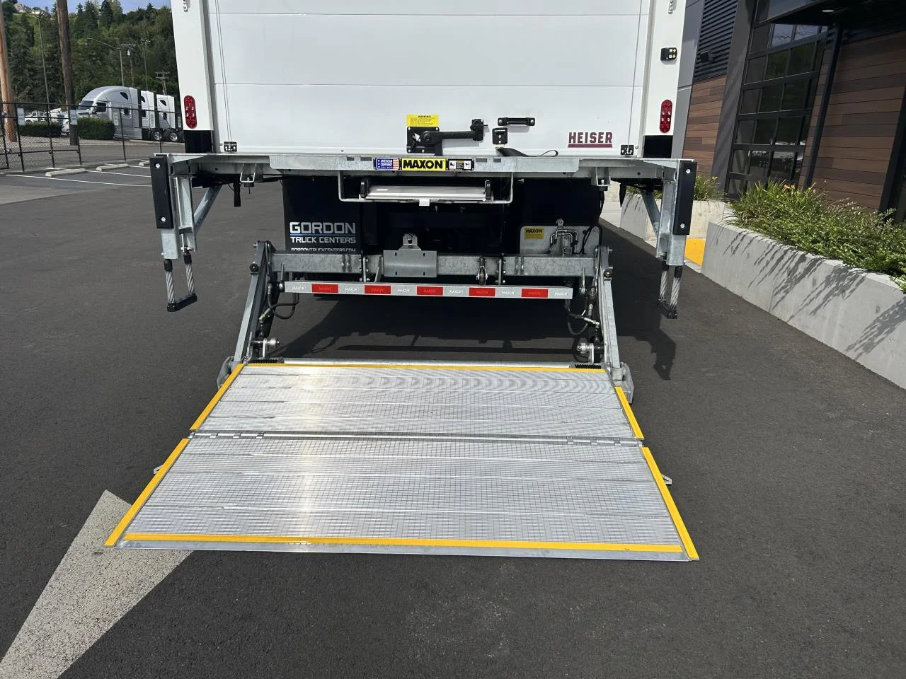 2025 Freightliner M2 106 in Pacific, WA — photo 5