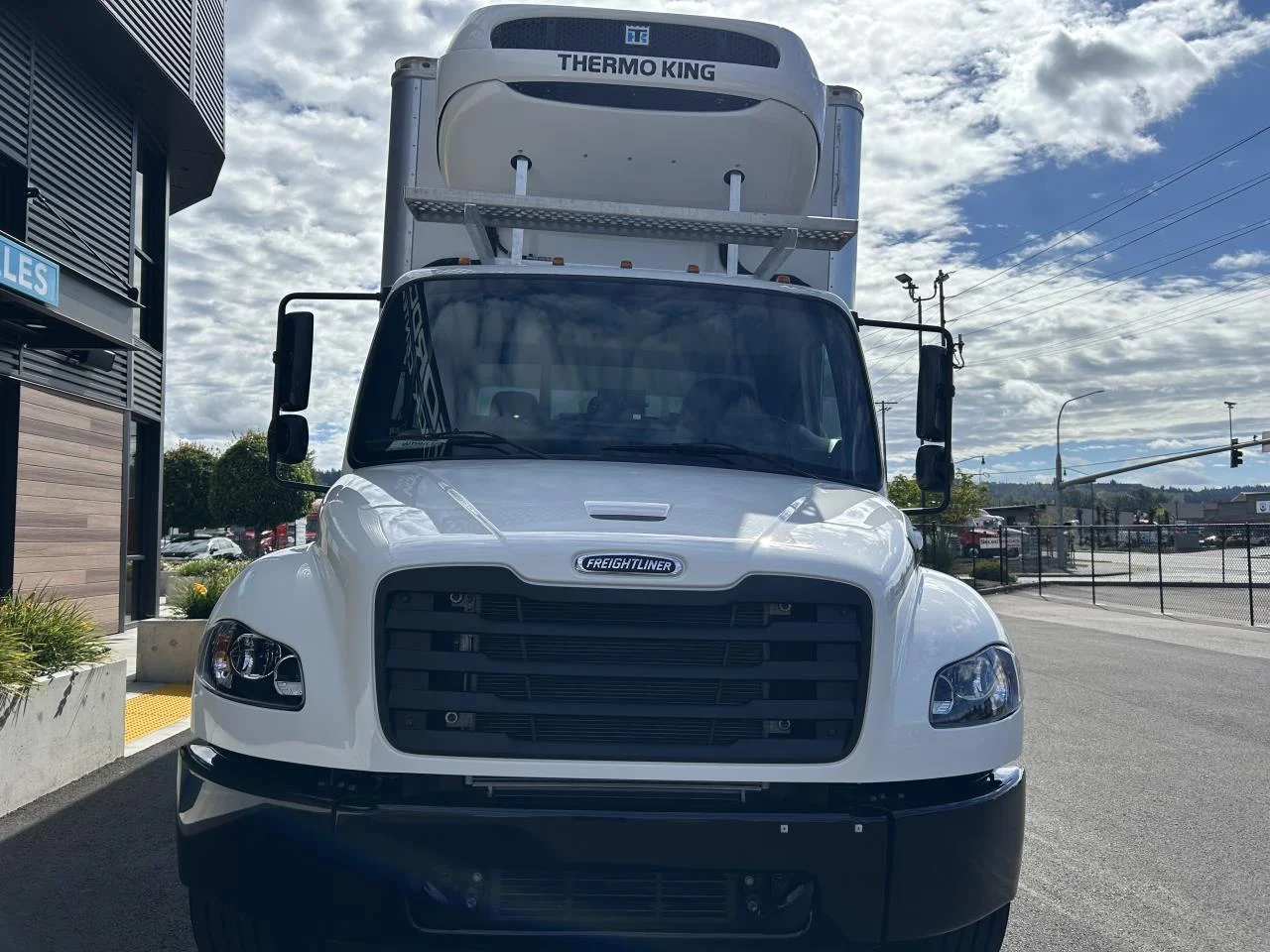 2025 Freightliner M2 106 in Pacific, WA — photo 8