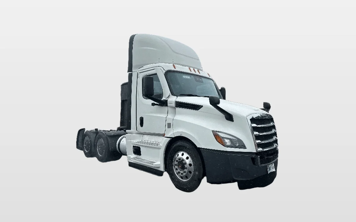 2022 Freightliner - image 1
