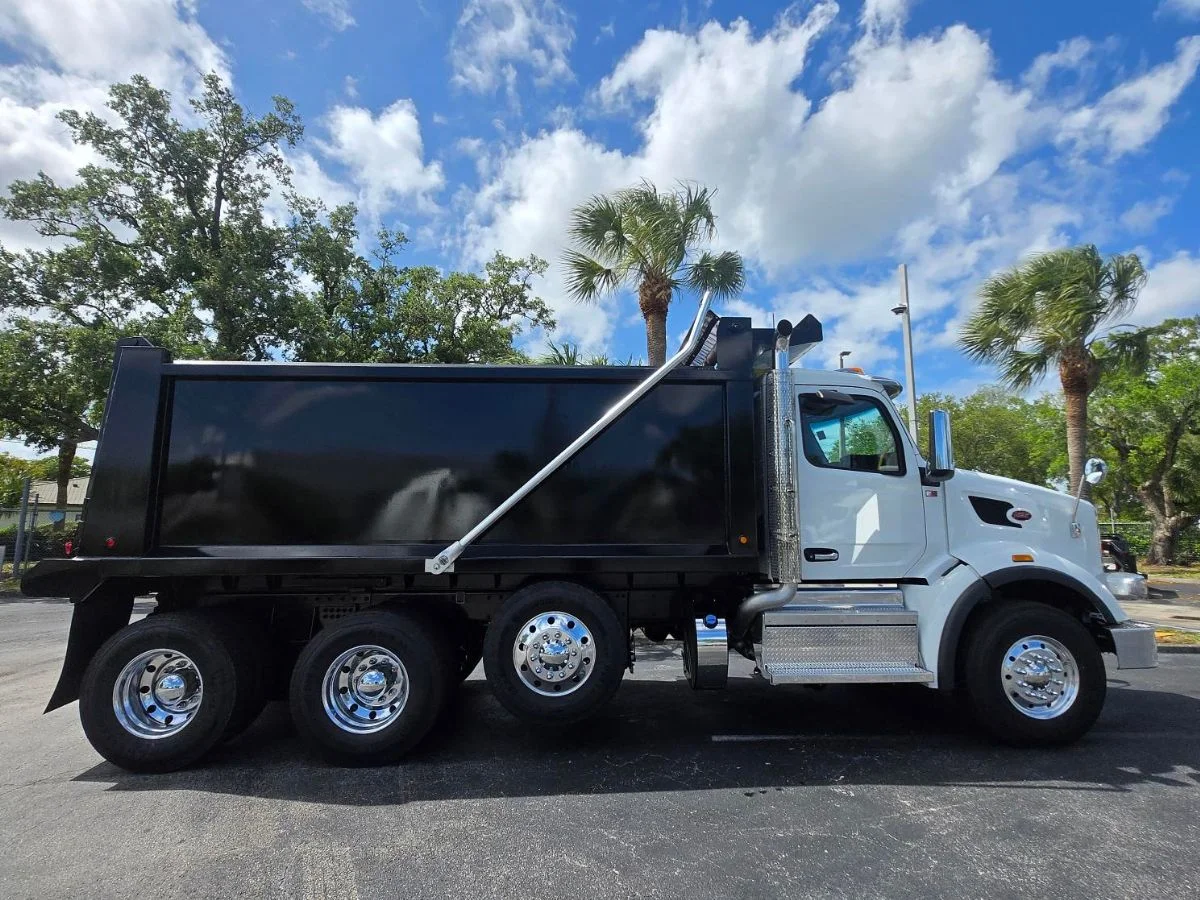 2027 Peterbilt 567 in Fort Myers, FL — photo 9