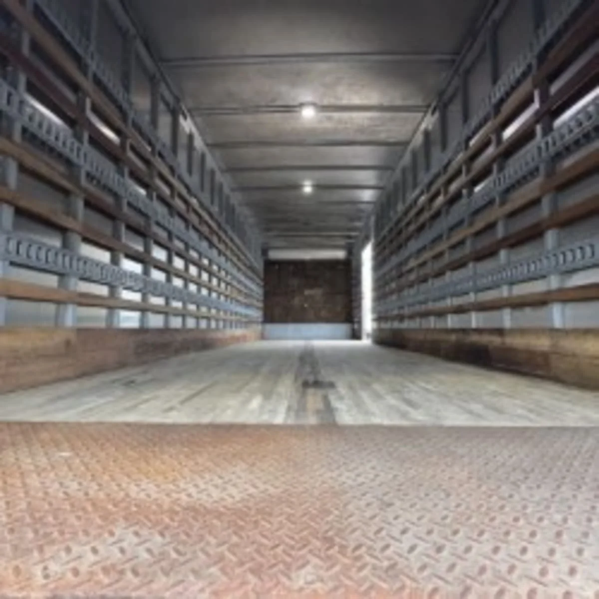 2022 International MV - image 8