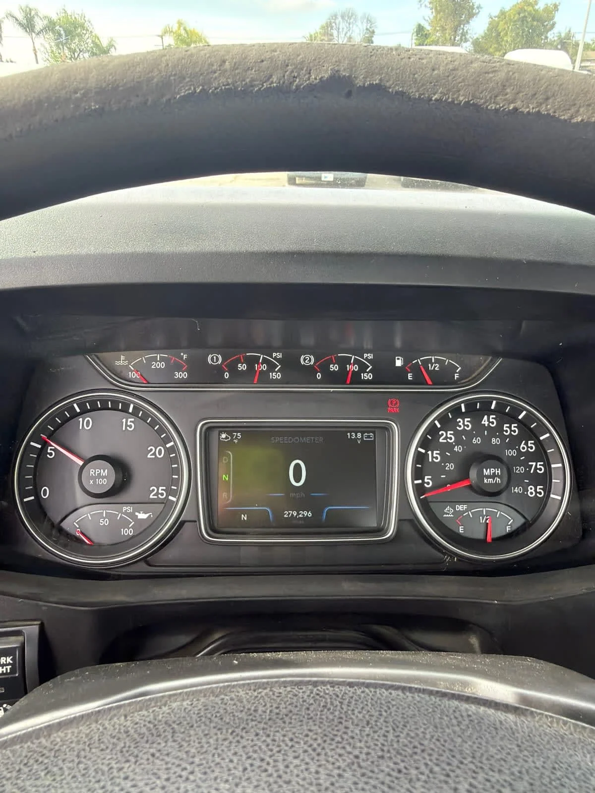 2019 International RH - image 7