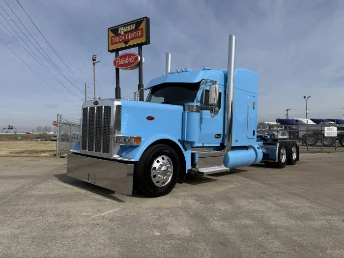 2027 Peterbilt 589 - image 3
