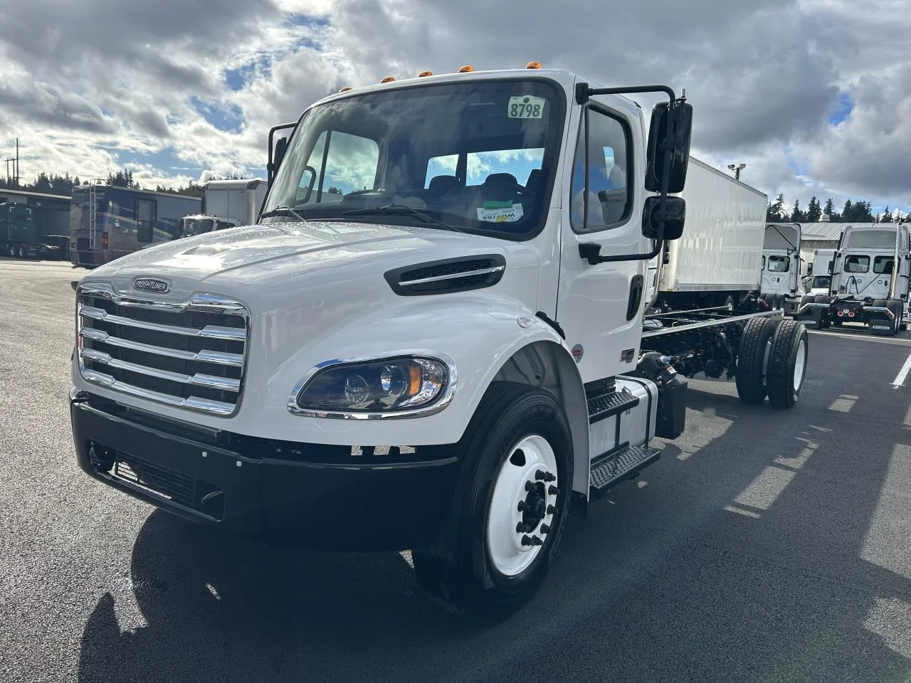 2025 Freightliner M2 106 in Pacific, WA