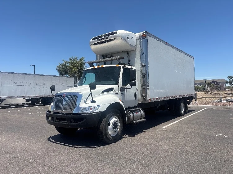 2020 International MV in Phoenix, AZ — photo 3