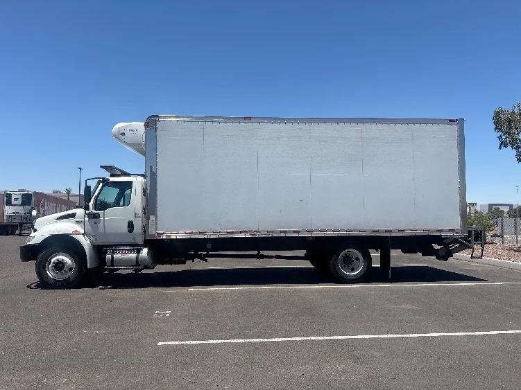 2020 International MV in Phoenix, AZ — photo 4