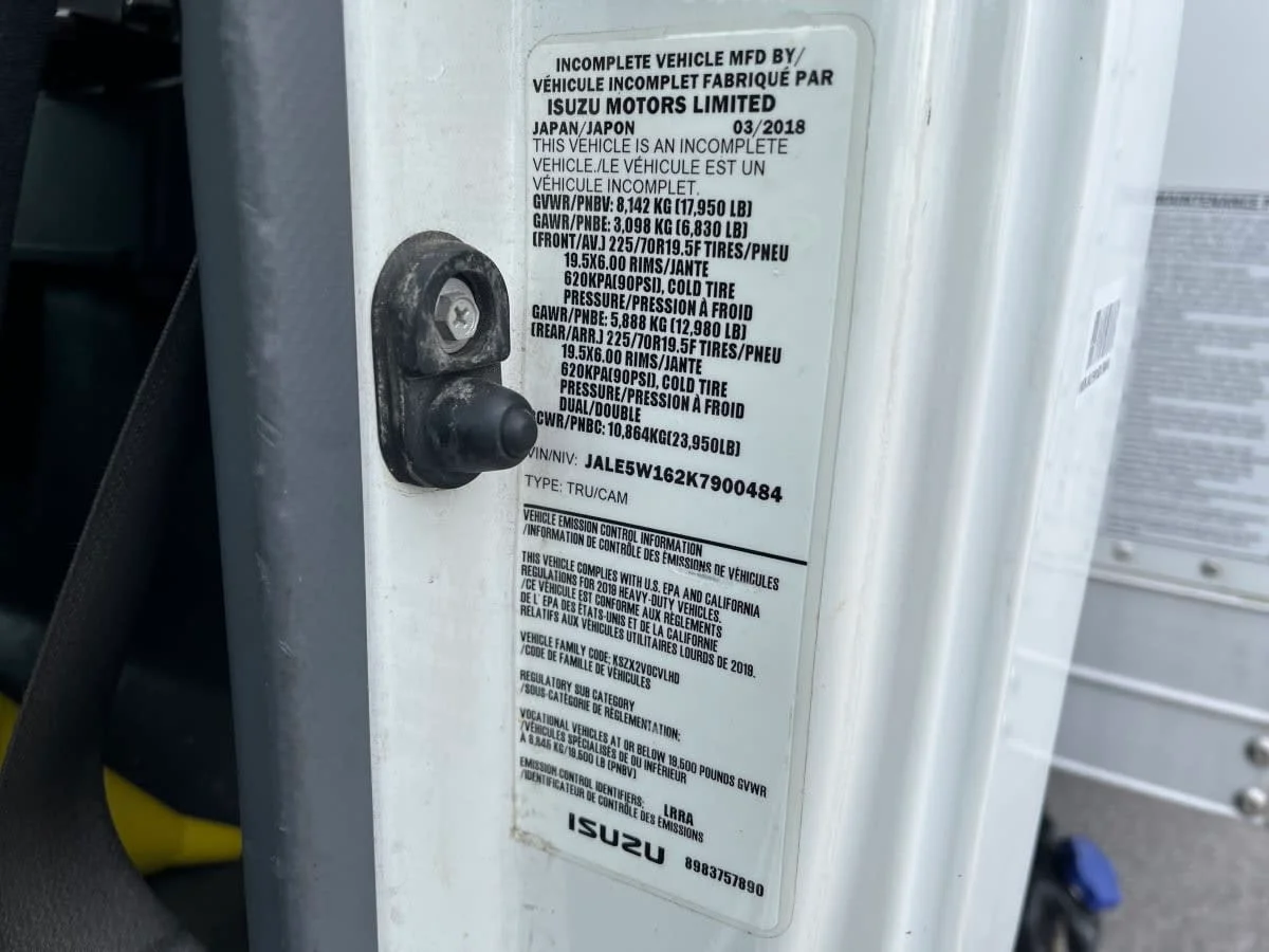 2019 Isuzu NQR in Beltsville, MD — photo 10