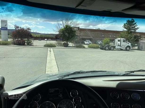 2021 Peterbilt 579 in Grand Junction, CO — photo 32