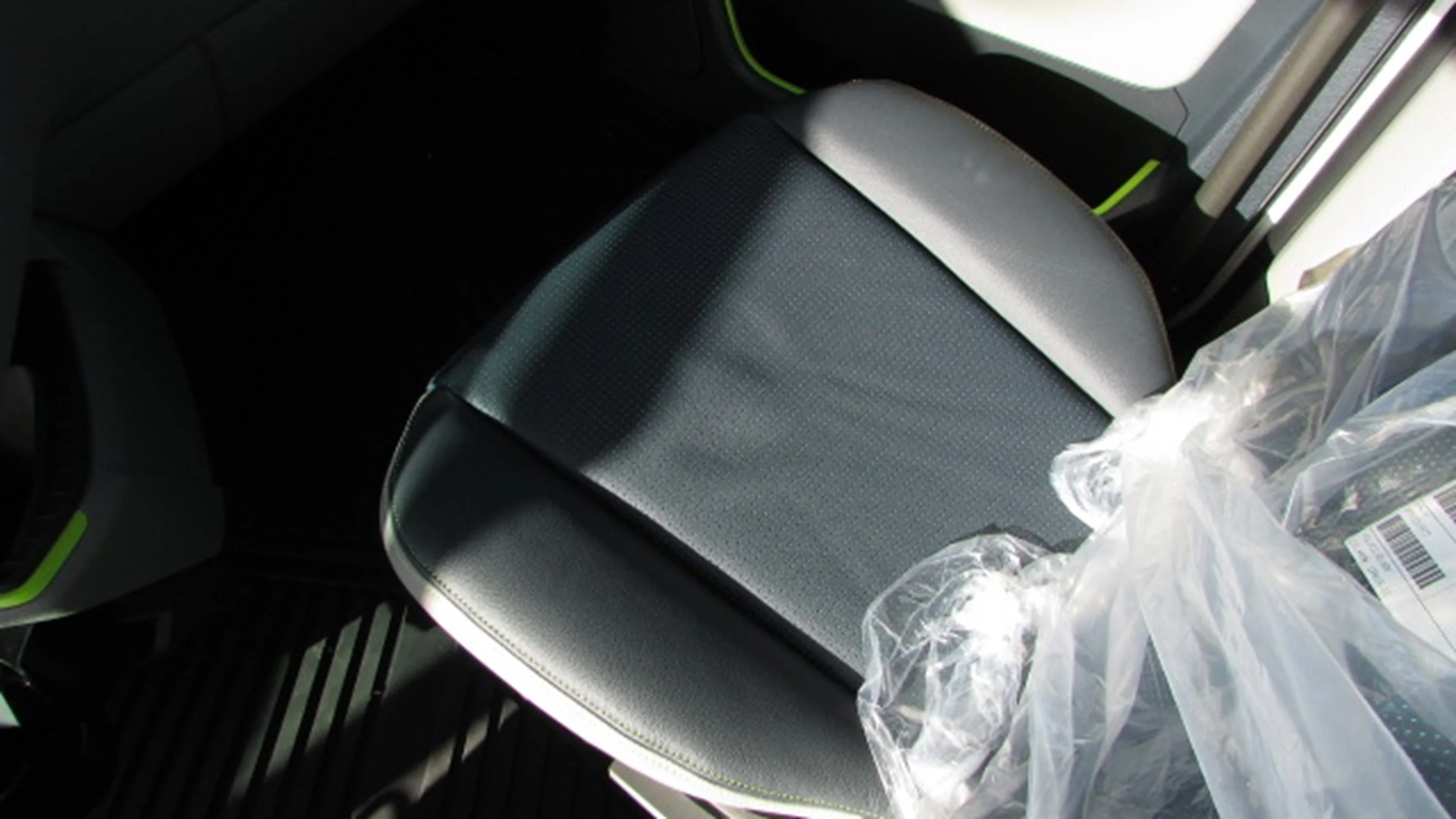 2027 Volvo in Houston, TX — photo 21