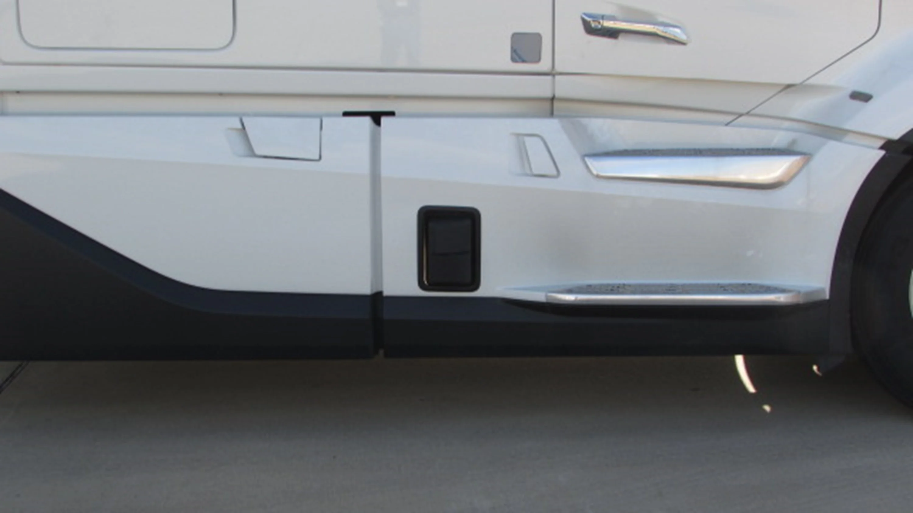 2027 Volvo in Houston, TX — photo 4