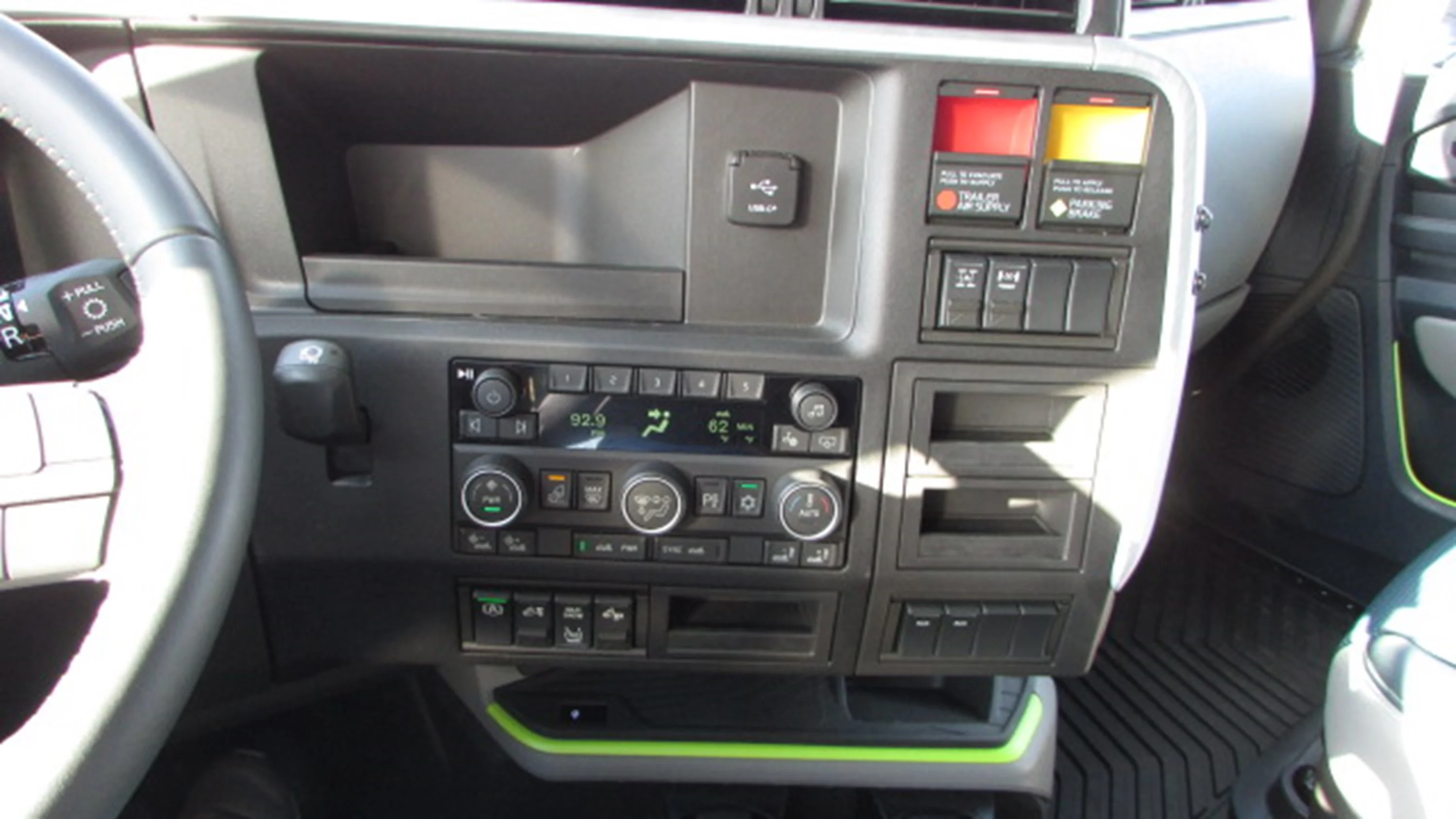 2027 Volvo in Houston, TX — photo 23