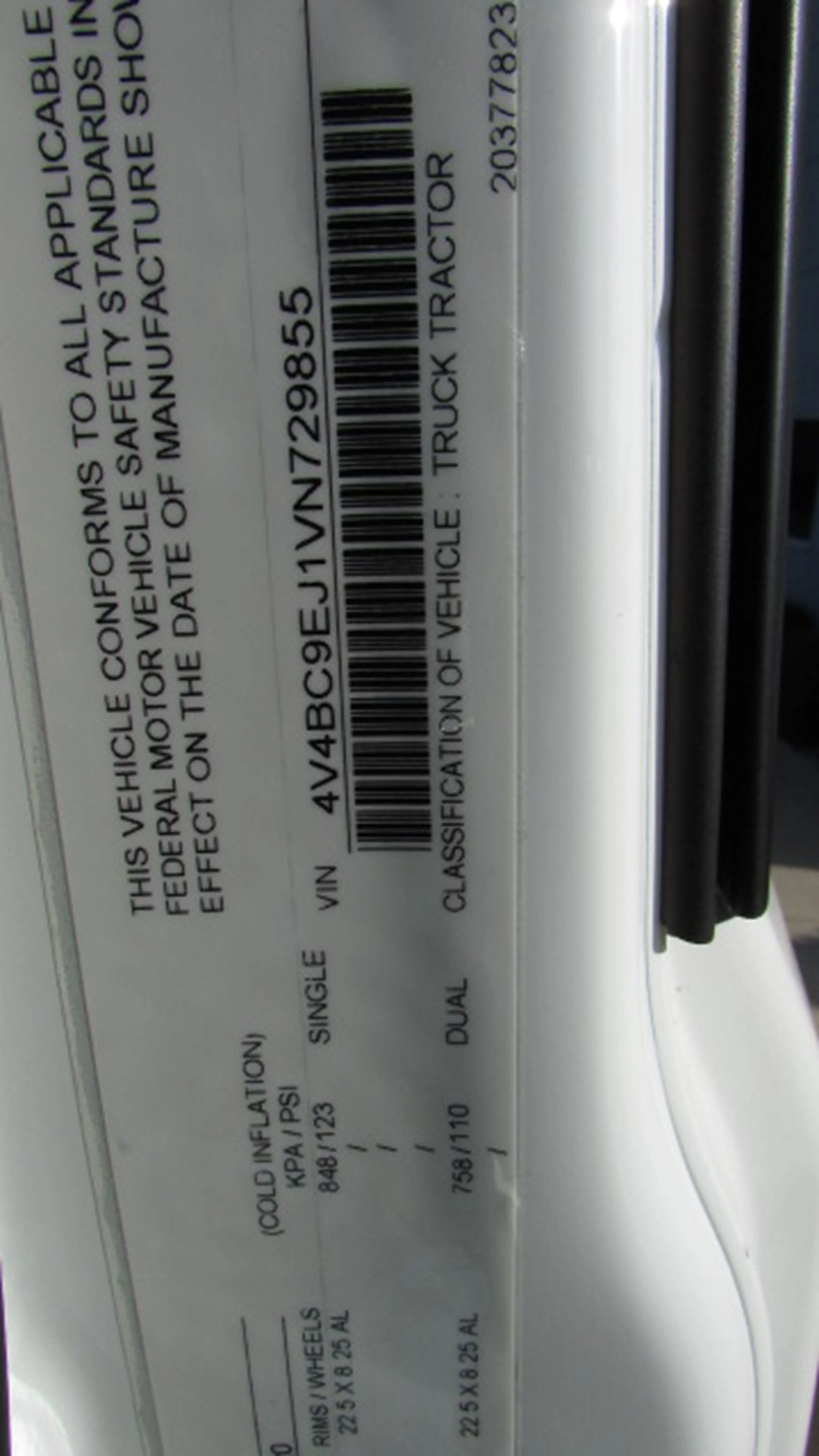 2027 Volvo in Houston, TX — photo 25