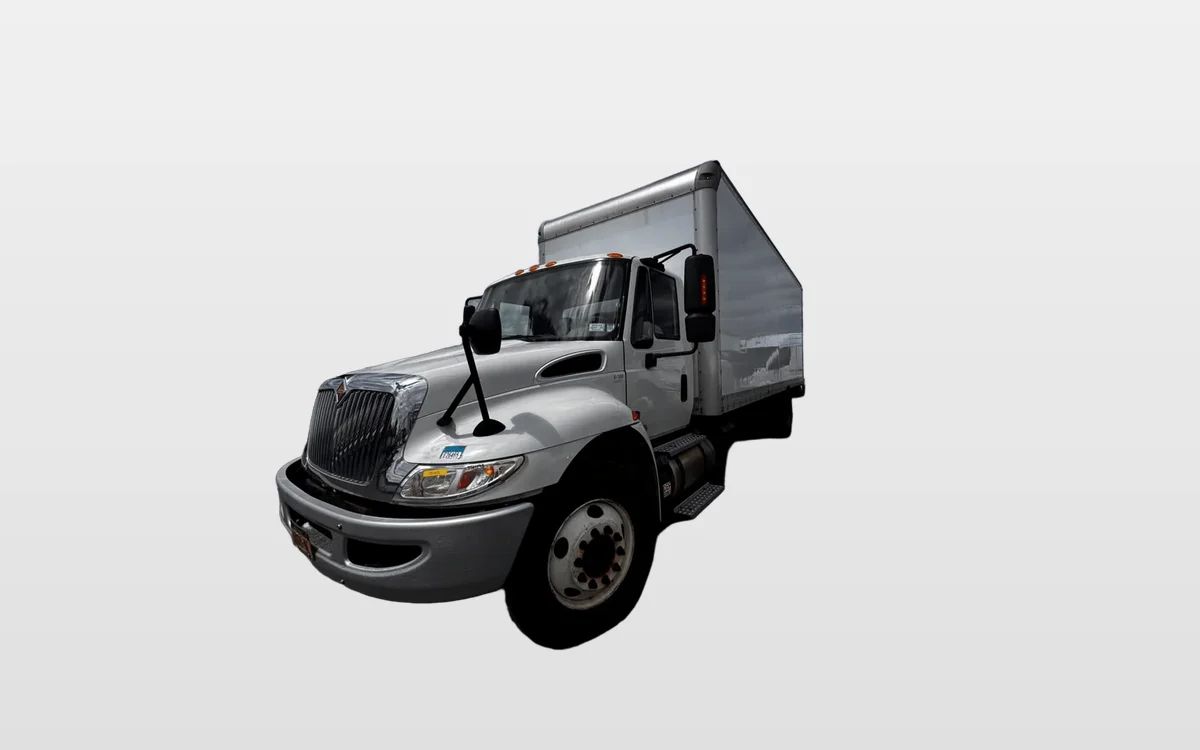 2018 International - image 1