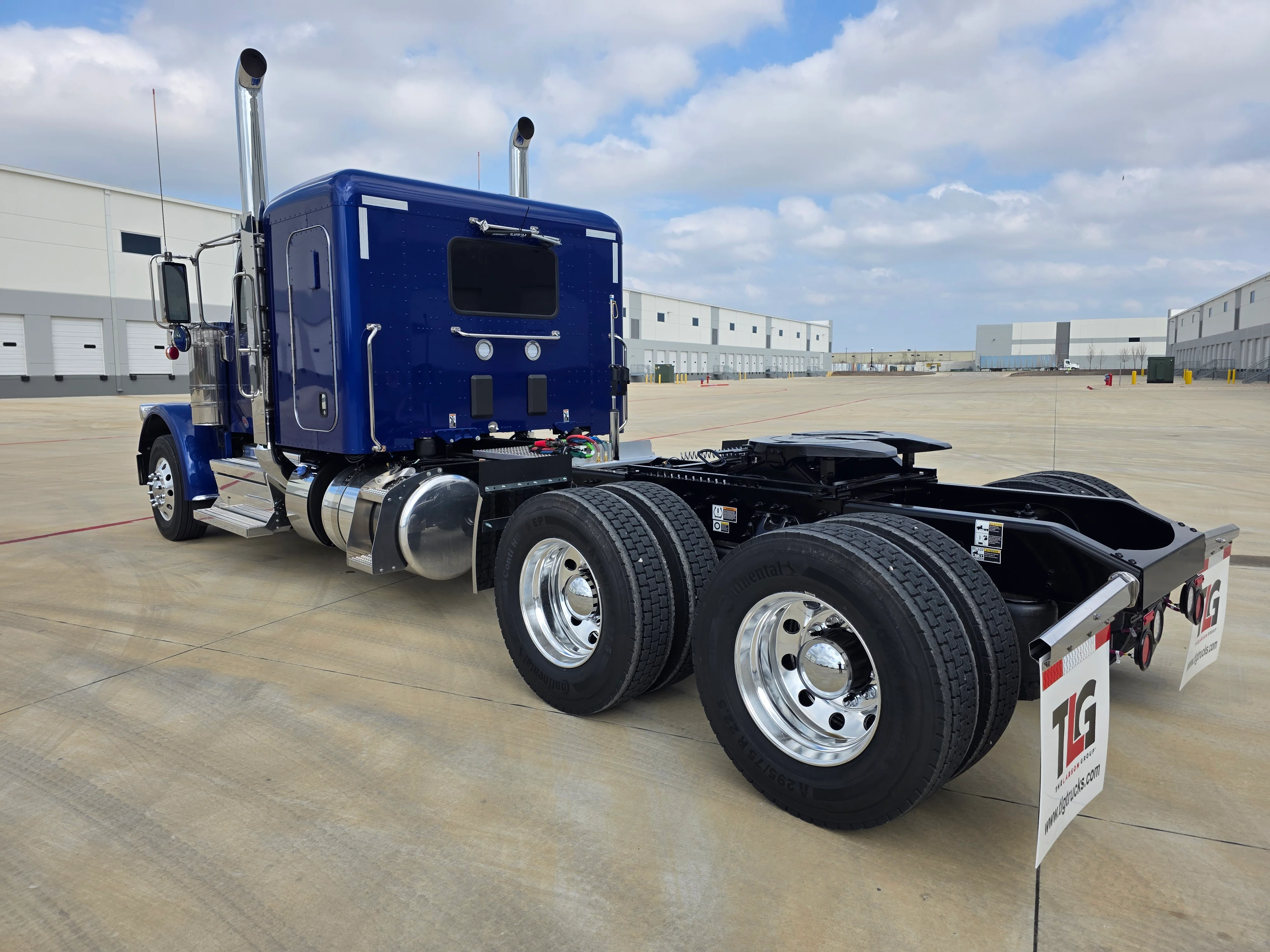 2027 Peterbilt 589 in Albany, GA — photo 3