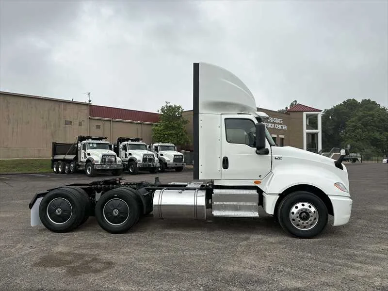 2024 International LT in Little Rock, AR — photo 6