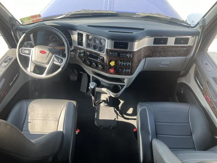 2026 Peterbilt 589 — photo 27