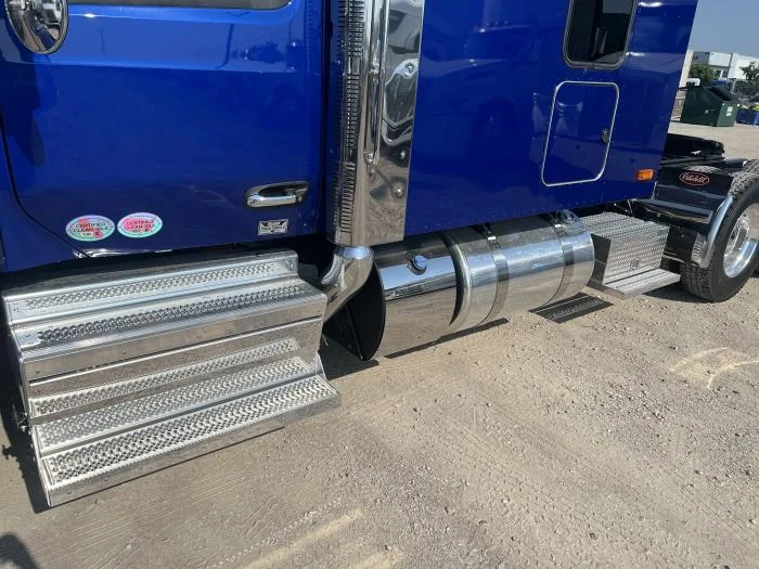 2026 Peterbilt 589 — photo 13