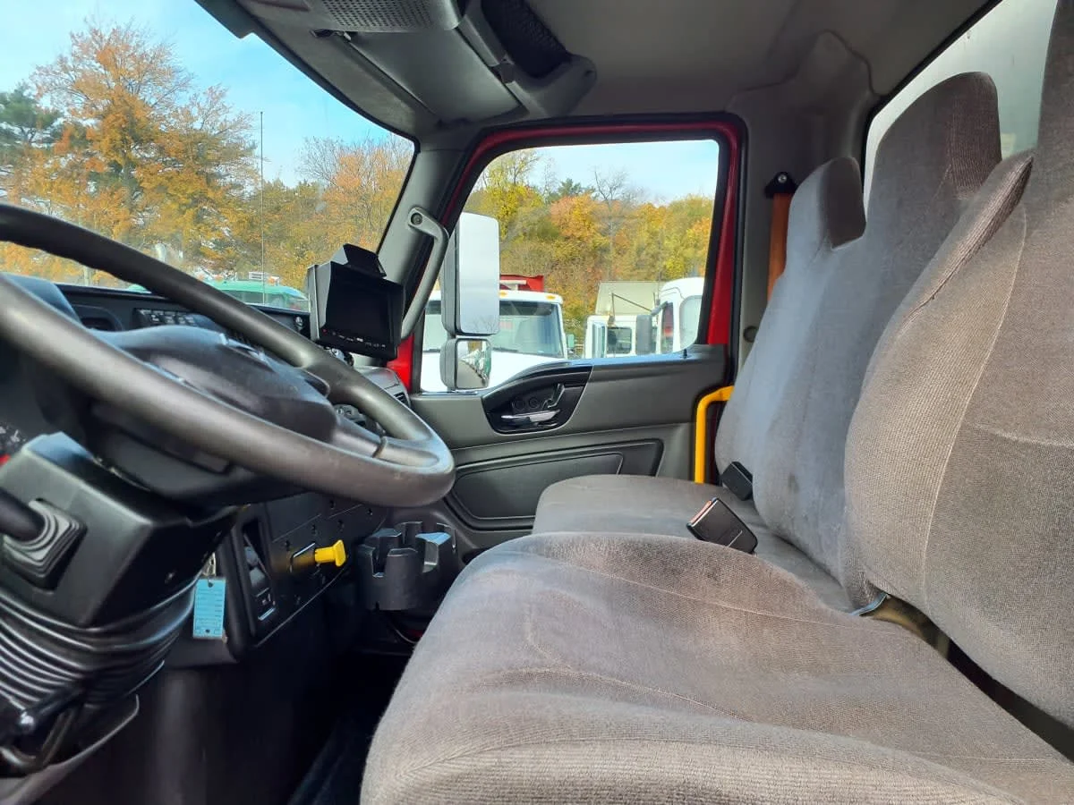 2021 International MV - image 11