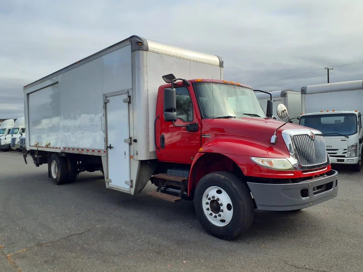 2021 International MV in Springfield, MA — photo 3