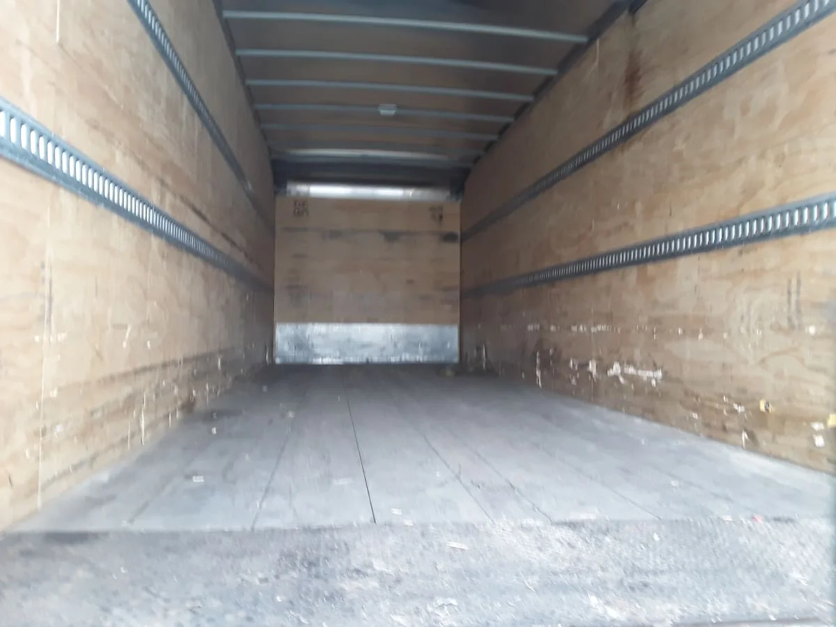 2018 Freightliner M2 106 in Hilliard, OH — photo 8
