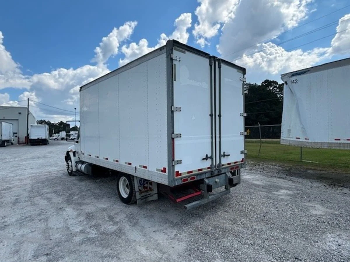 2019 International 4300 in St. Rose, LA — photo 6
