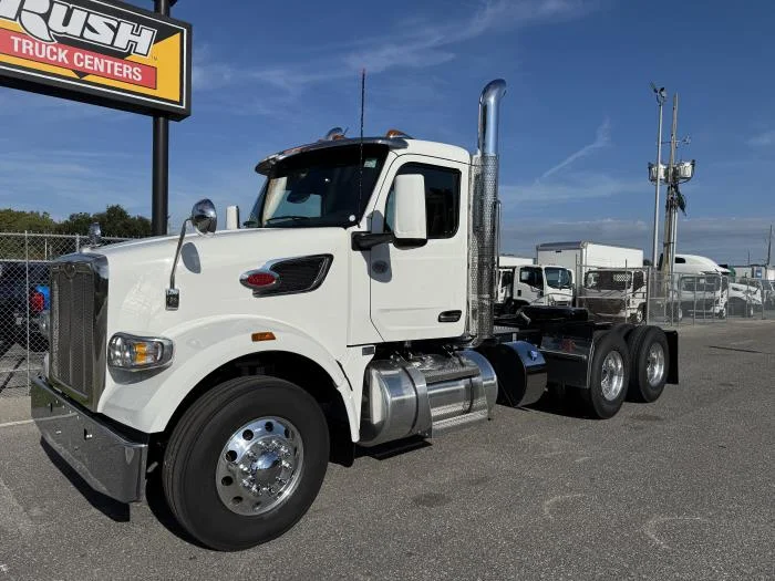 2026 Peterbilt 567 in Orlando, FL — photo 2