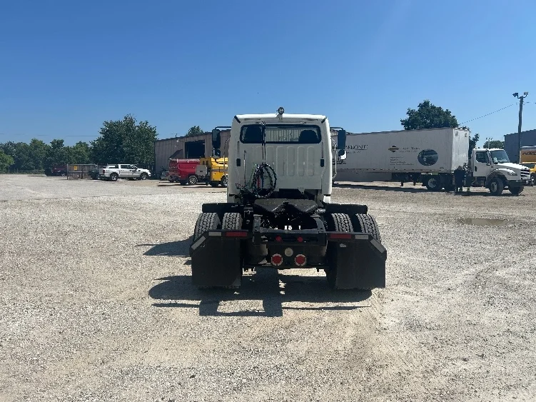 2019 Freightliner eM2 in Moberly, MO — photo 6