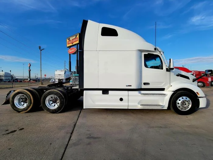 2024 Peterbilt 579 — photo 7