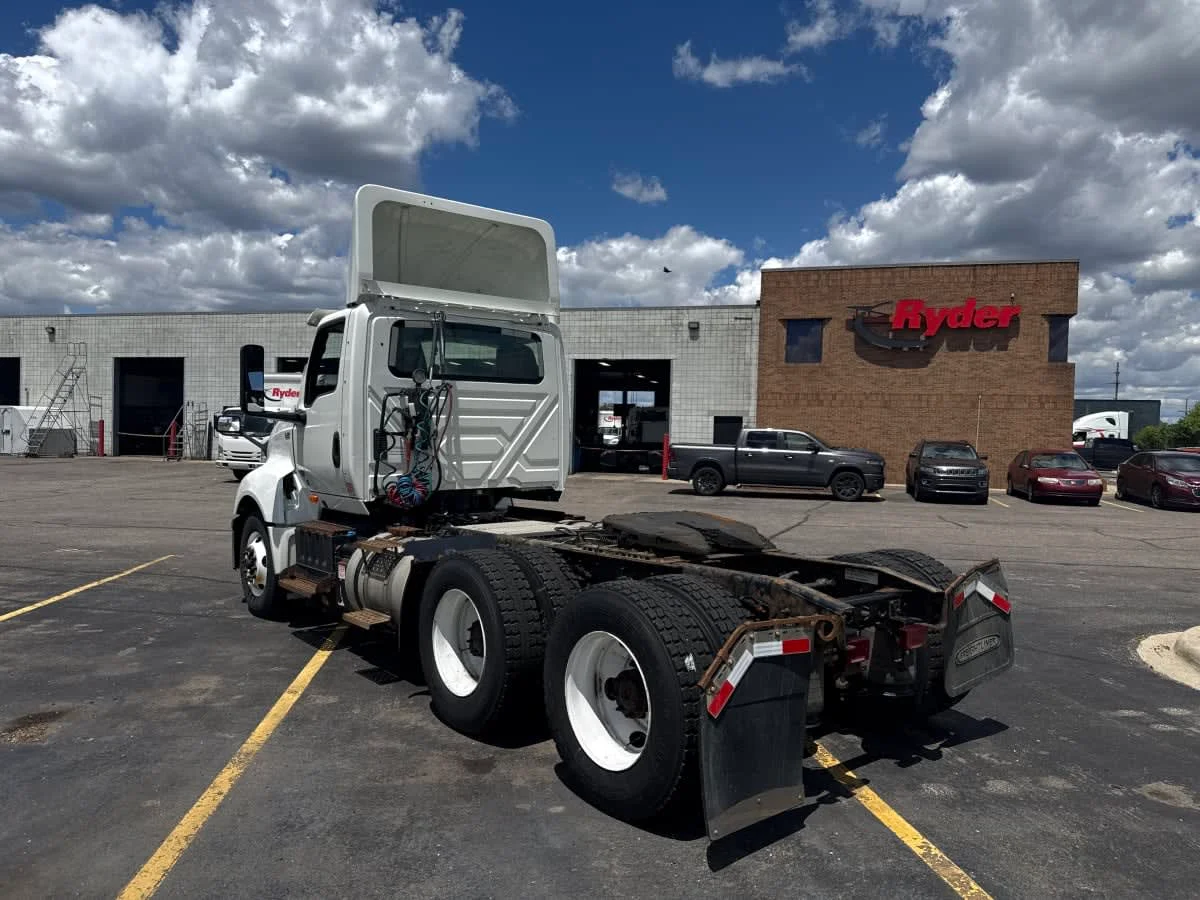 2020 International LT in Taylor, MI — photo 6
