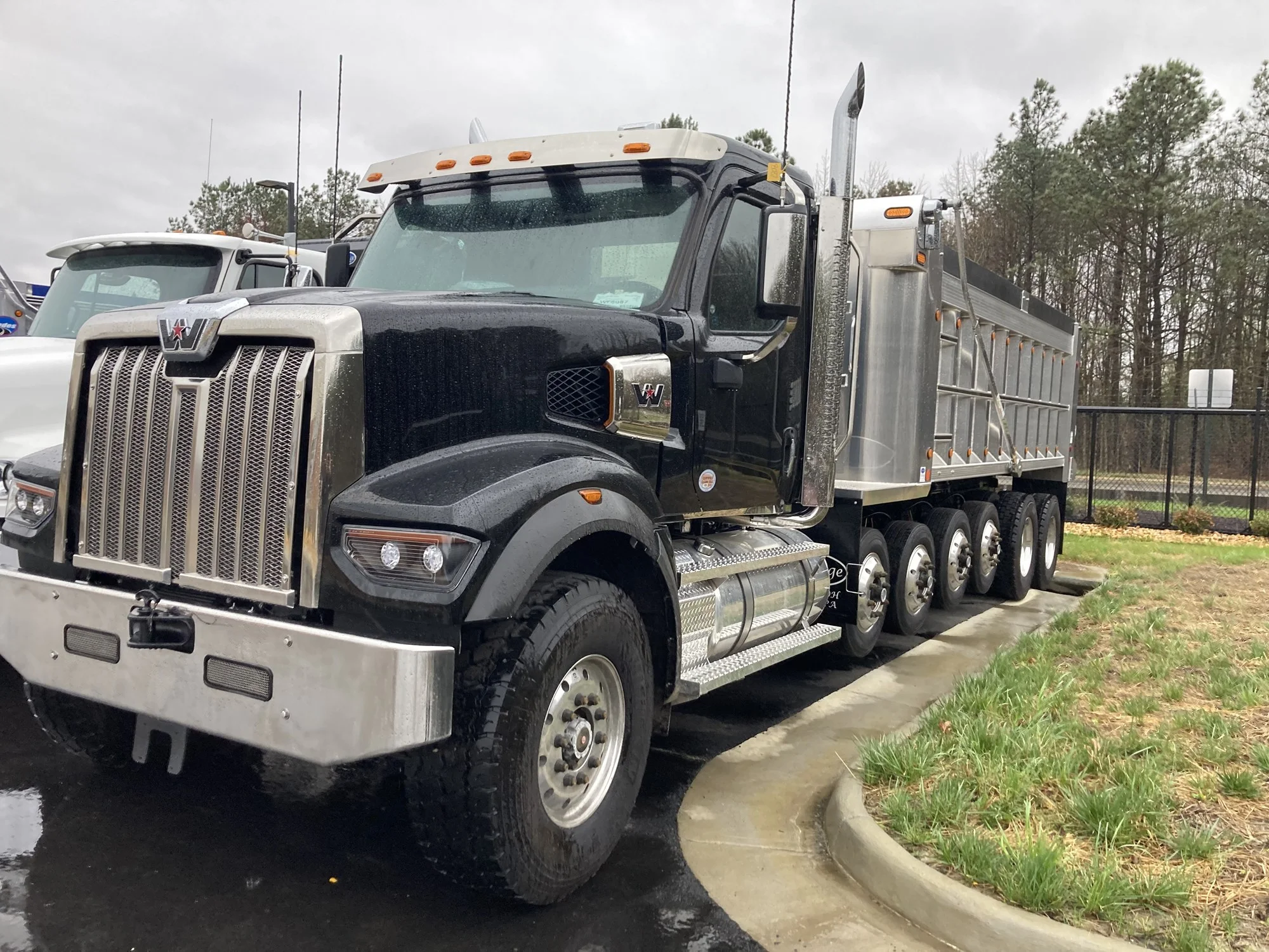 2026 Western Star 49X — photo 2