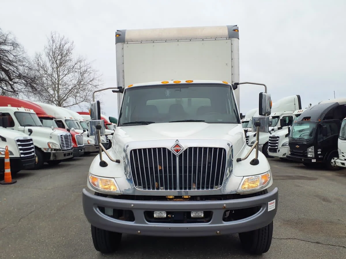 2023 International MV - image 2