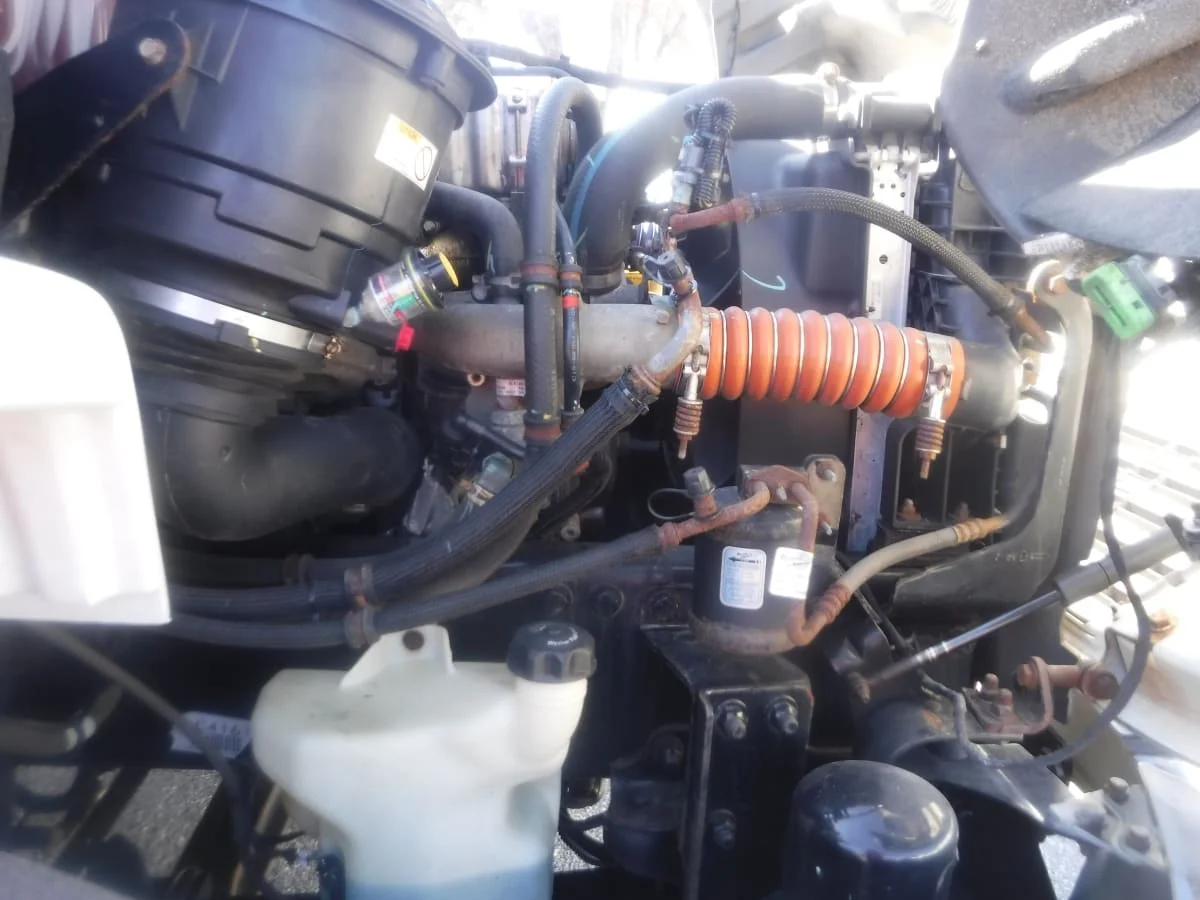 2019 Freightliner M2 106 - image 14