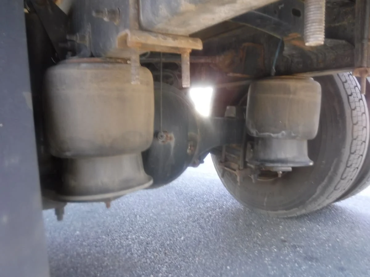 2019 Freightliner M2 106 - image 9