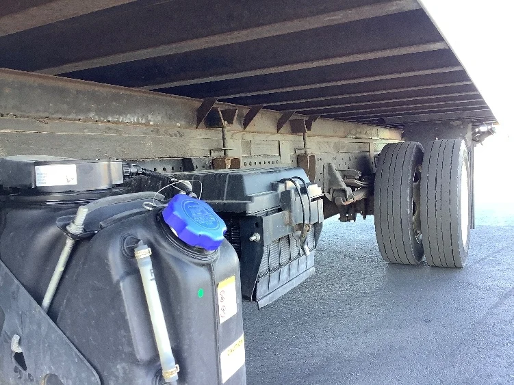 2022 Isuzu - image 5